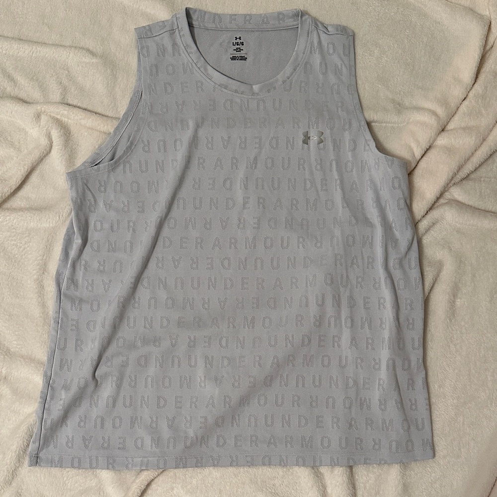 Under Armour Light Gray Sleeveless Top
